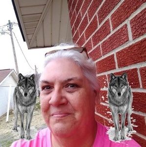 Meet your Posher, Deborah